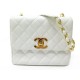 VINTAGE SAC A MAIN CHANEL TIMELESS SQUARE CUIR CAVIAR MATELASSE BLANC HAND BAG