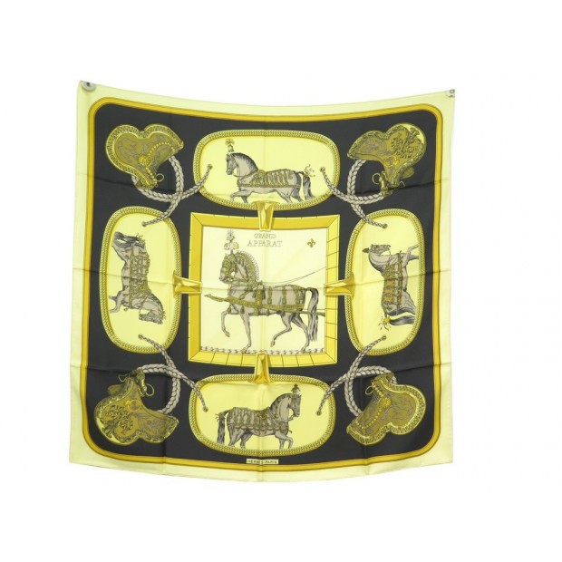 FOULARD HERMES GRAND APPARAT EUDEL CARRE 90 EN SOIE JAUNE YELLOW SILK SCARF 410€