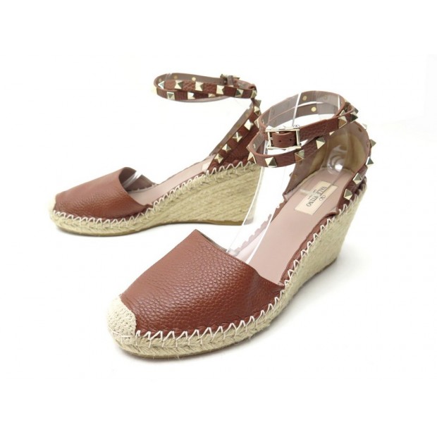 NEUF CHAUSSURES SANDALES VALENTINO 41 ESPADRILLES ROCKSTUD RW2S0780 CUIR 590€