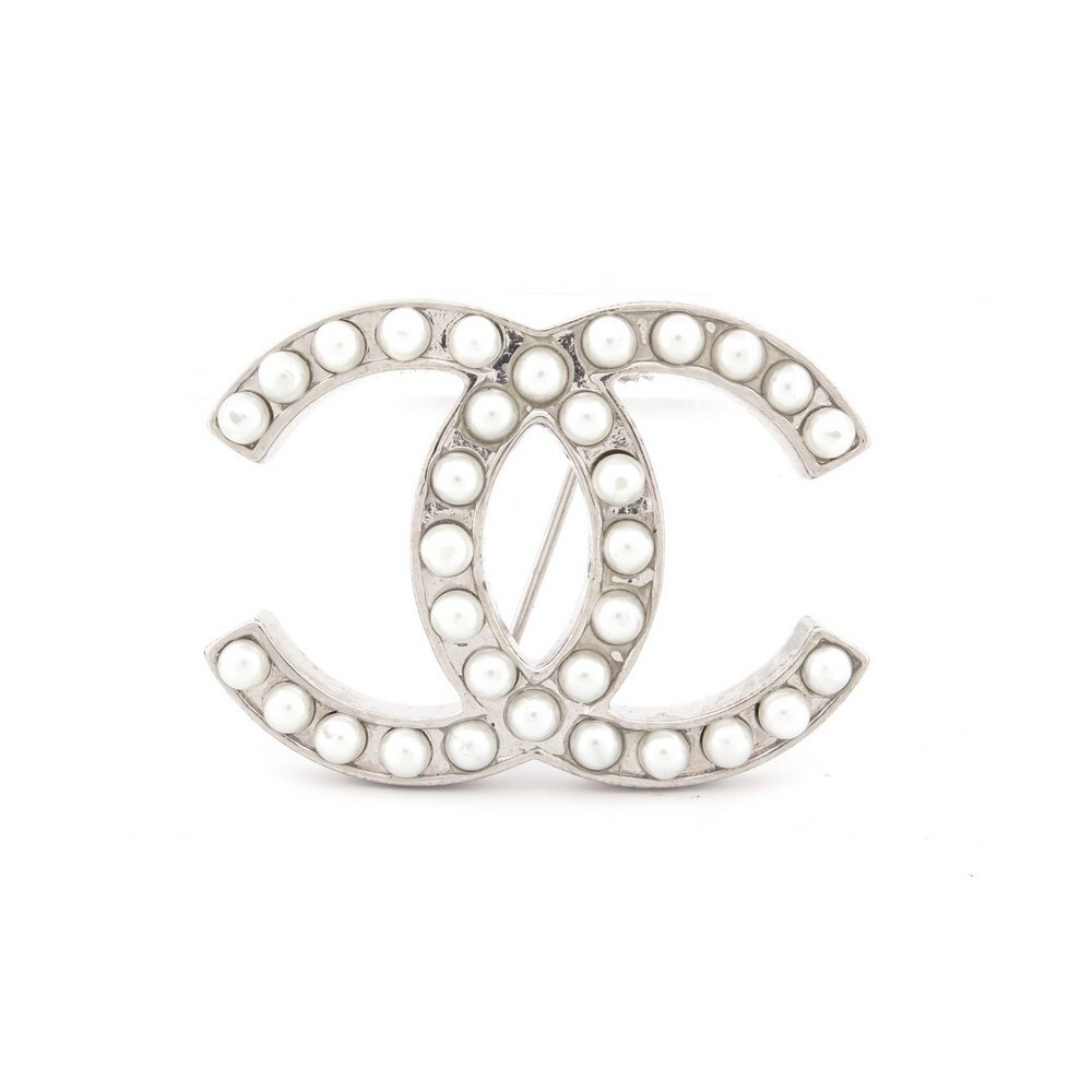 Nucleair Laag Dierbare broche chanel logo cc perles en metal argente new