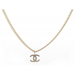 NEUF COLLIER CHANEL PENDENTIF LOGO CC STRASS CHAINE METAL DORE NEW NECKLACE 760€