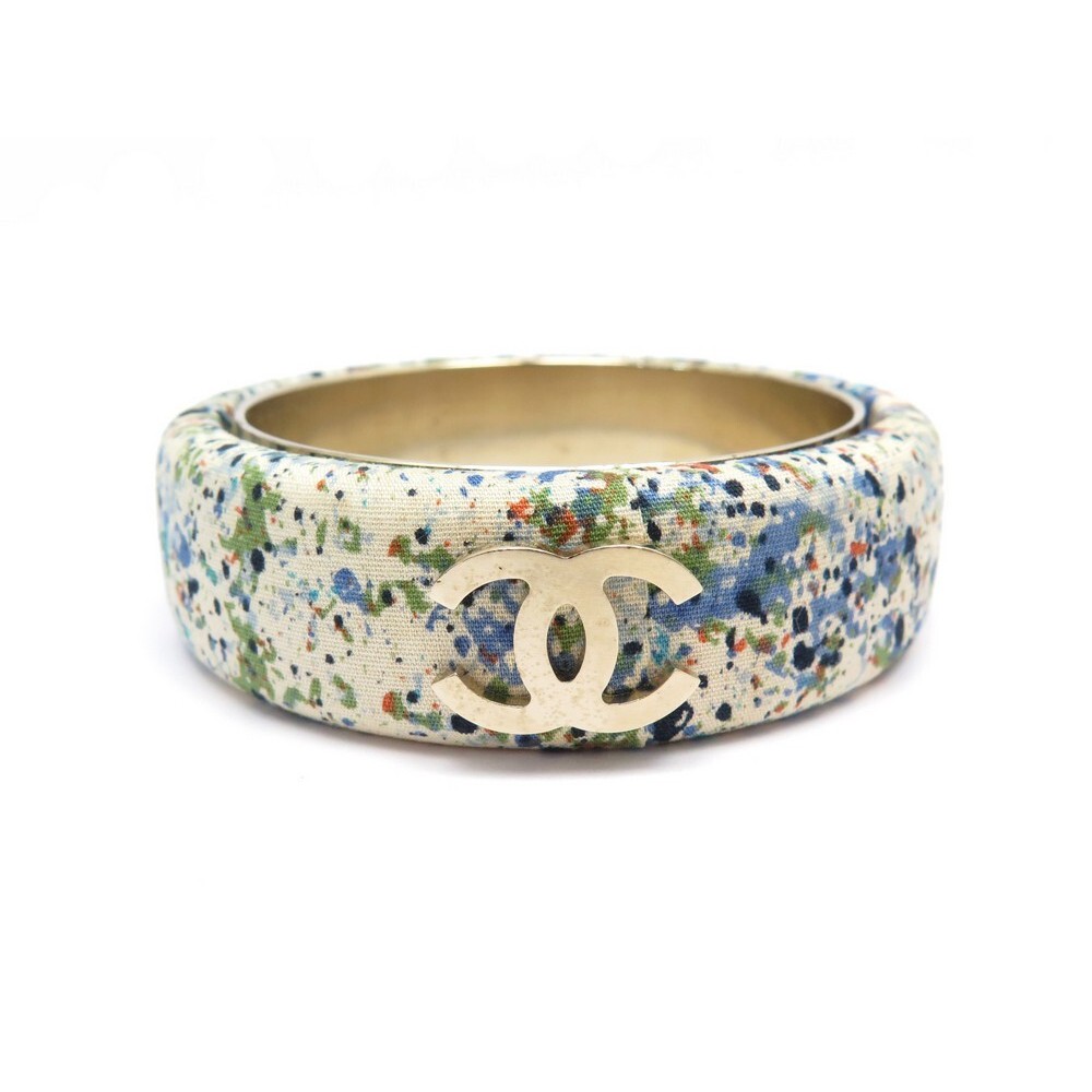 aksesoris perhiasan Chanel CC Bangle Set of 3 Multicolor Bracelet |  Tinkerlust
