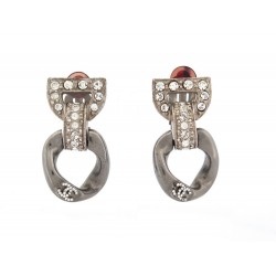 BOUCLES D'OREILLES CHANEL STRASS & LOGO CC A85006 METAL ARGENTE EARRINGS 1320€