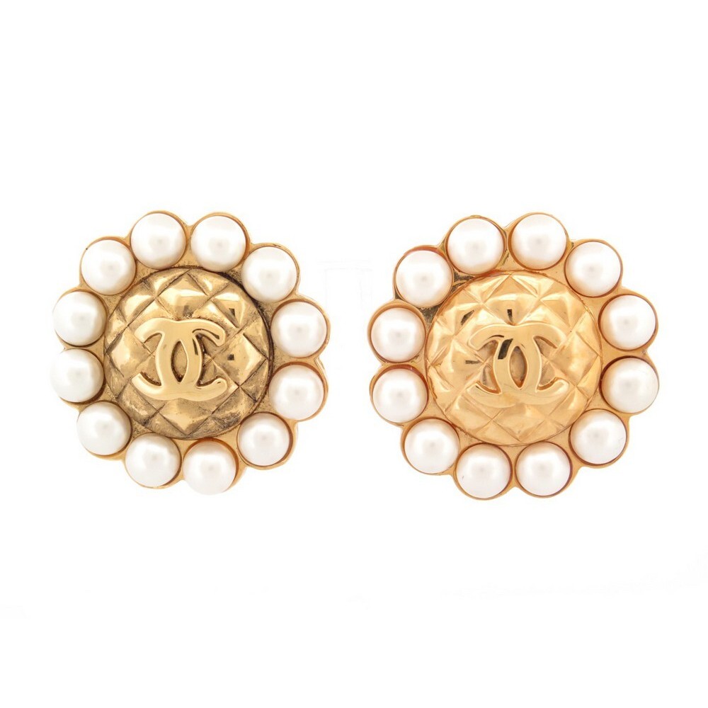 Earrings Chanel Vintage Chanel Perles & Metal Dore Pearls Golden Earrings Earrings
