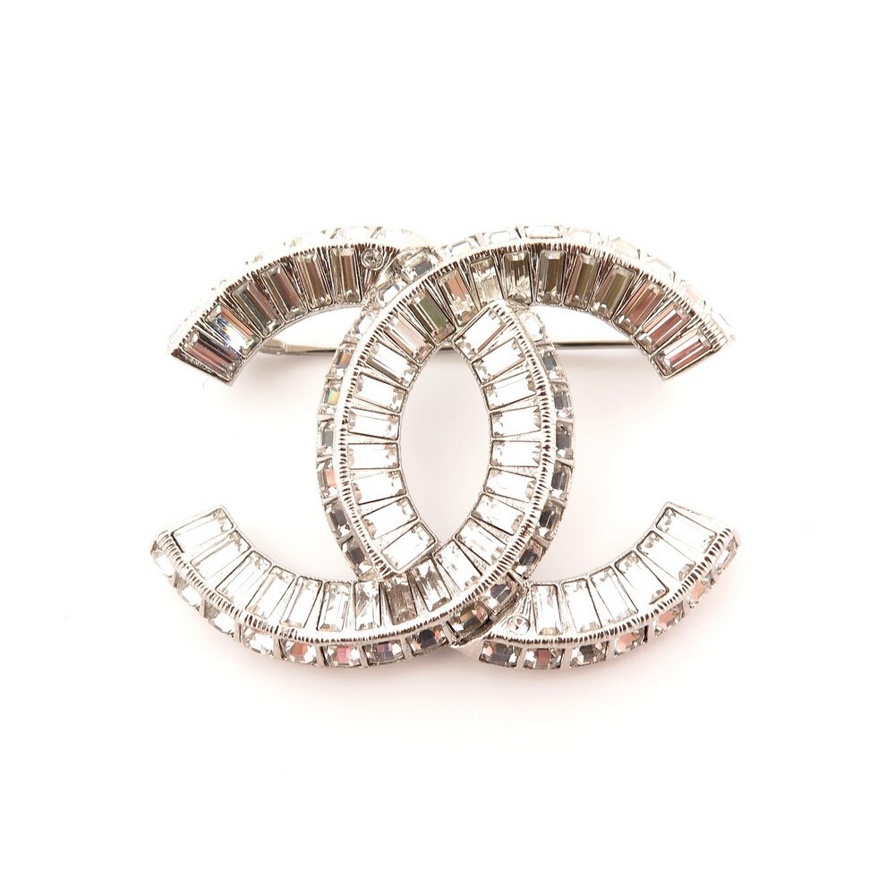 Chia sẻ 73 chanel diamond logo ring không thể bỏ qua  trieuson5