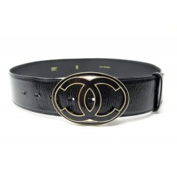 CEINTURE CHANEL BOUCLE LOGO CC TAILLE 80 EN CUIR VERNIS NOIR LEATHER BELT 880€