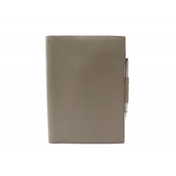 NEUF COUVERTURE AGENDA HERMES GM EN CUIR CHEVRE TAUPE + STYLO DIARY COVER 350€