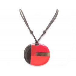 NEUF COLLIER HERMES PENDENTIF CORNE DE BUFFLE LAQUE ROUGE BOITE NECKLACE 290€