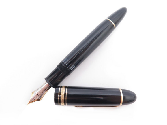stylo plume montblanc meisterstuck 149 dore 115384 en