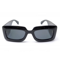 NEUF LUNETTES DE SOLEIL GUCCI GG0811S EN PLASTIQUE NOIR + ETUI SUNGLASSES 330€