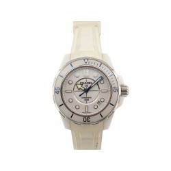 MONTRE CHANEL J12 MARINE H2560 AUTOMATIQUE 39 MM CAOUTCHOUC BLANC +BOITE 3800€