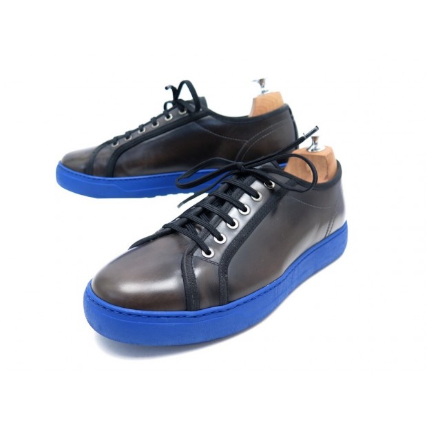 NEUF CHAUSSURES SALVATORE FERRAGAMO SNEAKERS 7.5 IT 42.5 FR EN CUIR PATINE 595€