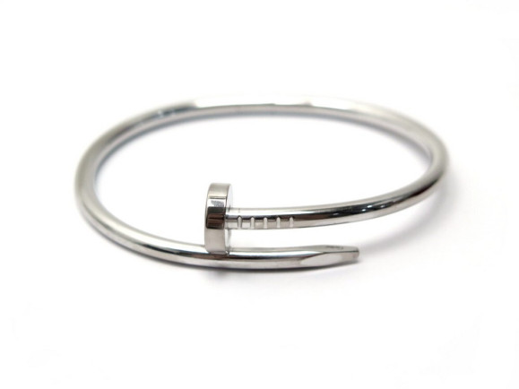 bracelet cartier juste un clou b6048317 t17 en or