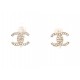 NEUF BOUCLES D'OREILLES CHANEL LOGO CC & STRASS EN METAL DORE EARRINGS 420€