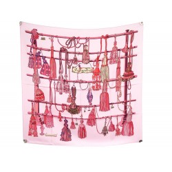 FOULARD HERMES PASSEMENTERIE FRANCOISE HERON EN SOIE ROSE PINK SILK SCARF 460€