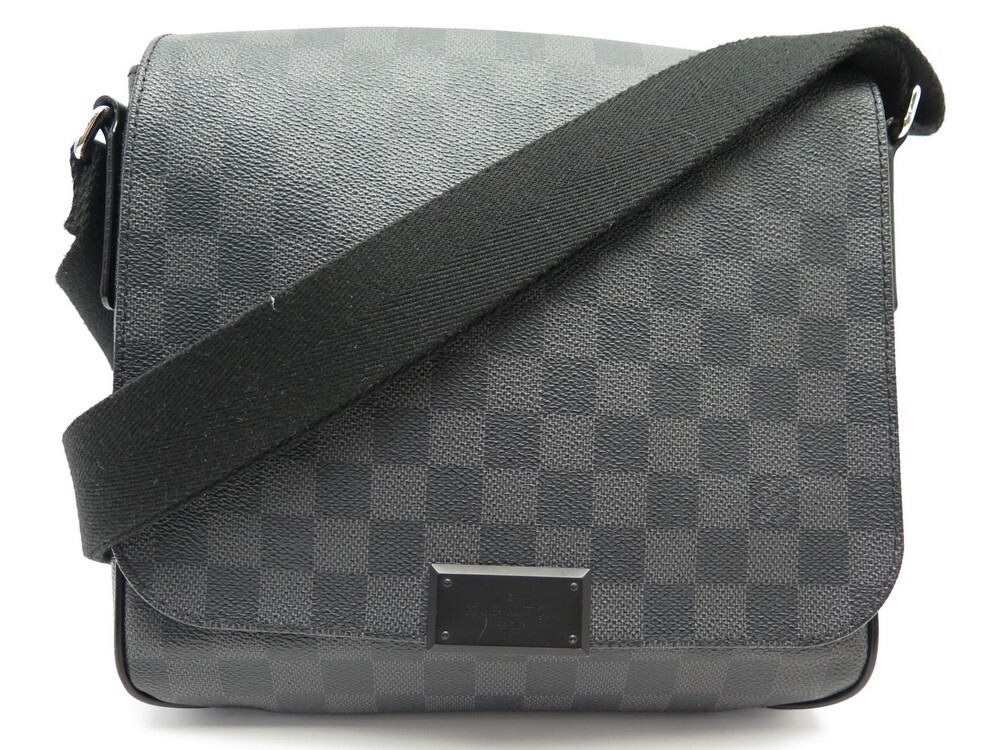 sacoche louis vuitton district pm toile damier