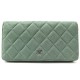 PORTEFEUILLE CHANEL LOGO CC CUIR GRAINE VERT PORTE CARTES LEATHER WALLET 1290€