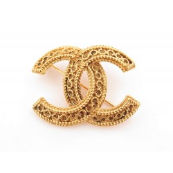 VINTAGE BROCHE CHANEL LOGO CC EN METAL DORE CIRCA 1980 GOLDEN MONOGRAM BROOCH