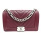 SAC A MAIN CHANEL BOY CHEVRONS A67086 EN CUIR BORDEAUX LEATHER HAND BAG 6350€