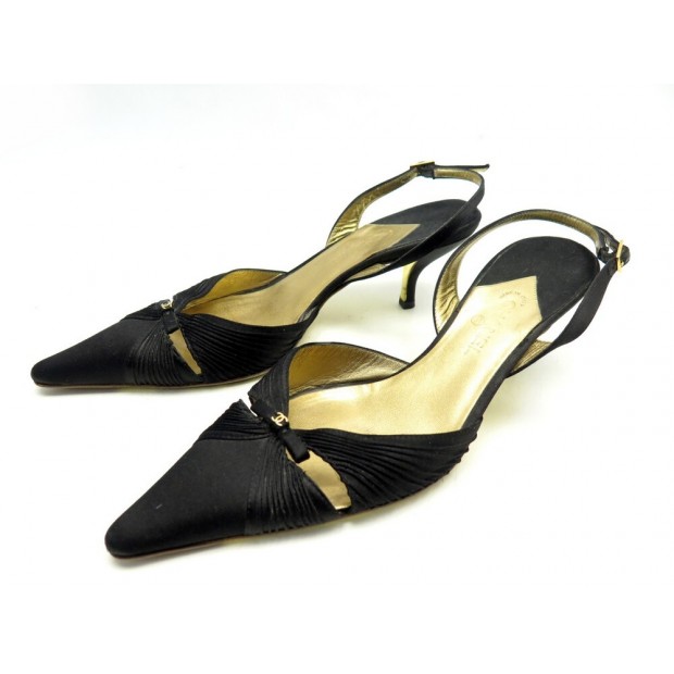 CHAUSSURES CHANEL ESCARPINS SATIN NOIR ET DORE 38.5 BLACK AND GOLDEN SHOES 830€