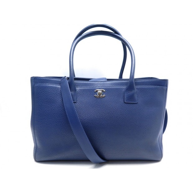 SAC A MAIN CHANEL EXECUTIVE MM CABAS EN CUIR CAVIAR BLEU BANDOULILERE BAG 3700€