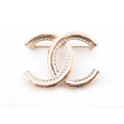 NEUF BROCHE CHANEL LOGO CC COLLECTION 2022 EN METAL DORE GOLDEN BROOCH NEW 550€