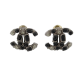 BOUCLES D'OREILLES CHANEL LOGO CC EN METAL PERLES NOIRES & STRASS EARRINGS 610€