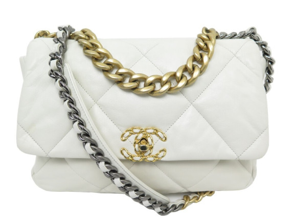 sac a main chanel 19 large en cuir matelasse blanc
