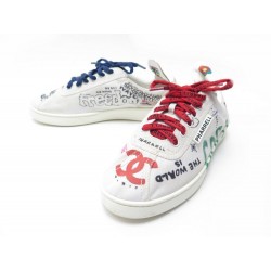 CHAUSSURES BASKETS CHANEL X PHARRELL GRAFITI 38 EN TOILE BLANCHE SHOES 1450€