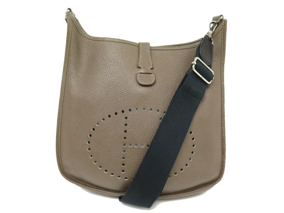 sac a main hermes evelyne iii 31 gm en cuir taupe