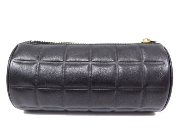  trousse chanel en cuir matelasse noir logo cc