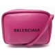 NEUF SAC POCHETTE BALENCIAGA CAMERA EVERYDAY 489812 CUIR FUSHIA BANDOULIERE 895€