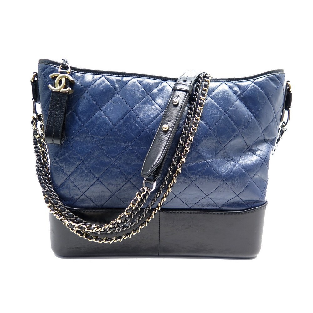 Chanel So Black Matelasse Leather Clutch Bag – LuxuryPromise