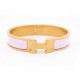 BRACELET HERMES CLIC H PM 16 CM EN EMAIL ROSE ET FINITION DORE BANGLE 615€