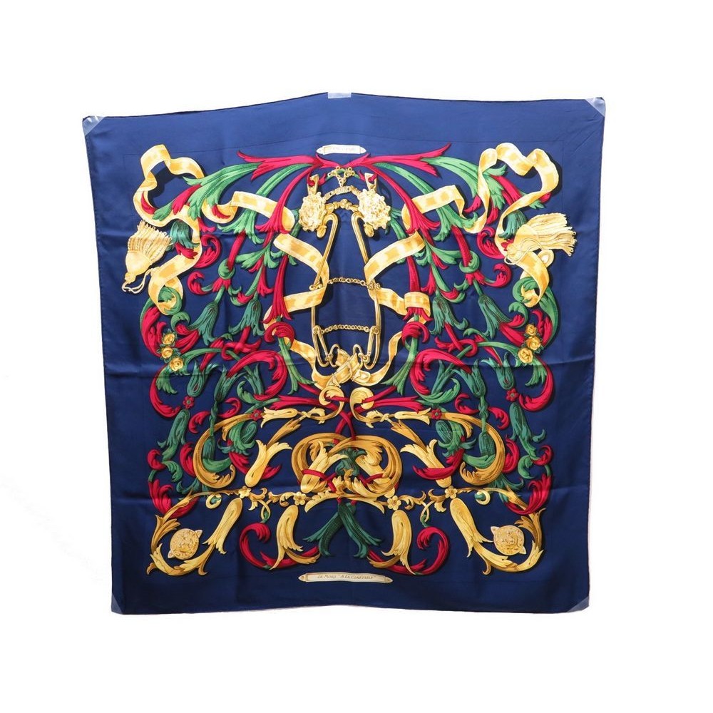 foulard hermes le mors a la conetable d'origny carre