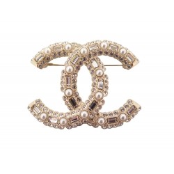 NEUF BROCHE CHANEL LOGO CC STRASS & PERLES EN METAL DORE NEW GOLDEN BROOCH 600€