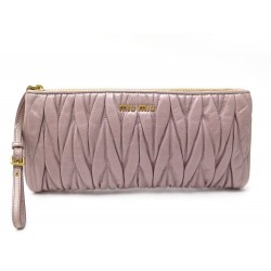 SAC A MAIN POCHETTE MIU MIU CUIR NAPPA ROSE PLISSE LEATHER CLUTCH POUCH 1000€