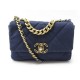 SAC A MAIN CHANEL 19 EN TOILE MATELASSE BLEU MARINE NAVY CANVAS HAND BAG 5700€