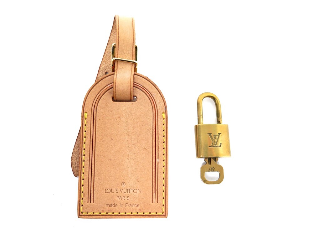 louis vuitton etiquette porte adresse cadenas sac