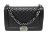 sac a main chanel grand boy cuir matelasse noir