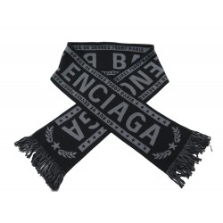 NEUF ECHARPE BALENCIAGA SC FOOTBALL 521333 EN LAINE NOIR ET GRISE NEW SCARF 690€