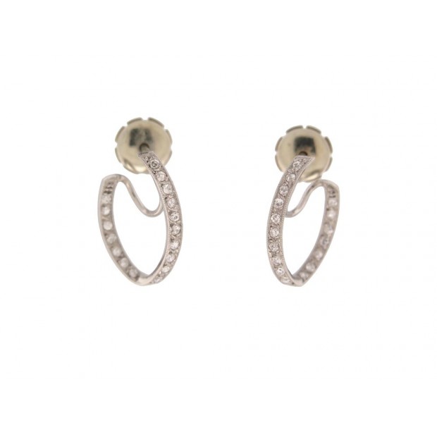 BOUCLES D'OREILLES SERTIES DE DIAMANTS 0.24CT OR BLANC 18K GOLD DIAMOND EARRINGS