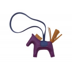 NEUF BIJOU DE SAC HERMES RODEO PM EN CUIR VIOLET + BOITE NEW LEATHER CHARM 545€