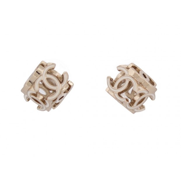 NEUF BOUCLES D'OREILLES CHANEL PUCES CUBE LOGO CC METAL DORE STEEL EARRINGS 800€