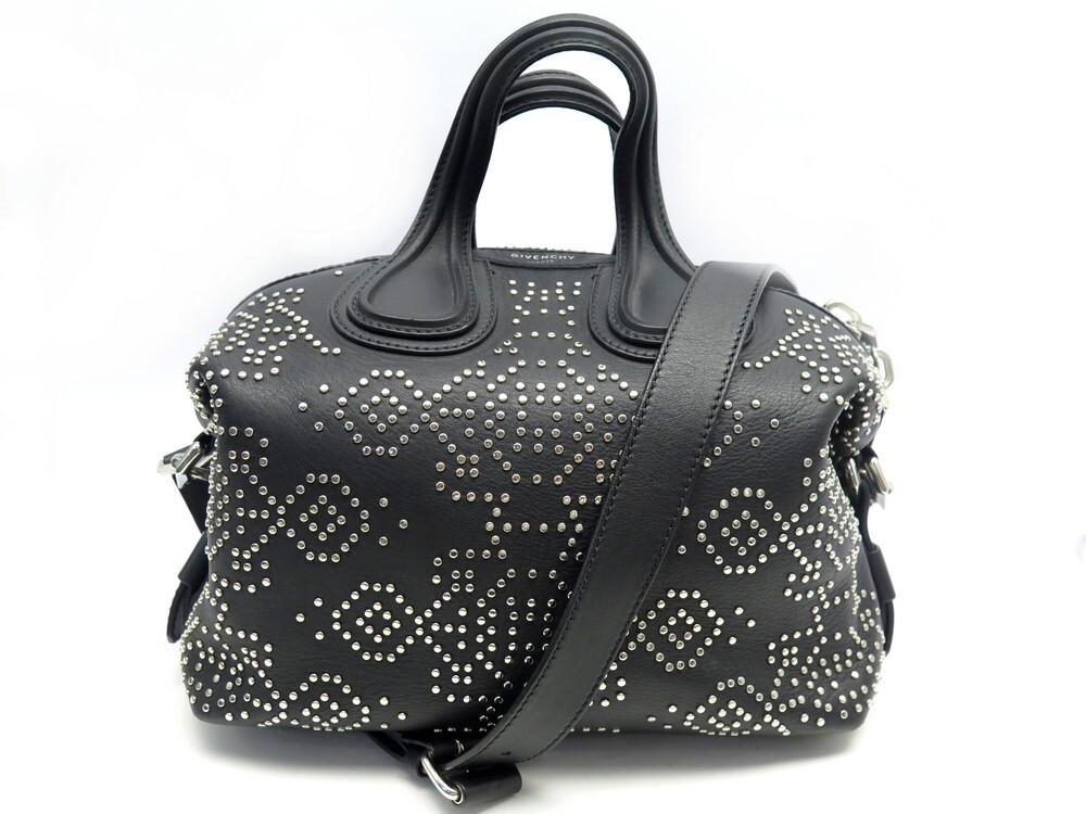 sac a main givenchy nightingale stud cloute cuir noir