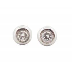 BOUCLES D'OREILLES PUCES EN OR BLANC 18K DIAMANTS SOLITAIRES DIAMONDS EARRINGS