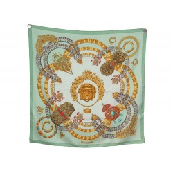 VINTAGE FOULARD HERMES KOSMINA SOIE VERT CARRE 90 GREEN SILK SCARF 460€