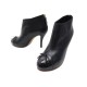 NEUF CHAUSSURES CHANEL BOTTINES LOGO CC G28409 38.5 EN CUIR NOIR + BOITE 1400€