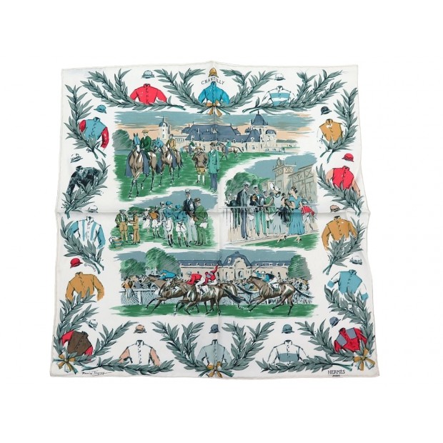 NEUF FOULARD HERMES GAVROCHE CHAMP DE COURSES A CHANTILLY DE TAQUOY CARRE 210€