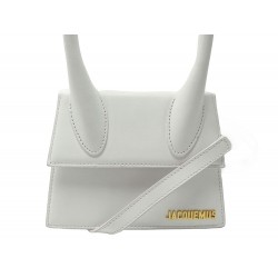 SAC A MAIN JACQUEMUS LE CHIQUITO BANDOULIERE EN CUIR BLANC HAND BAG PURSE 670€